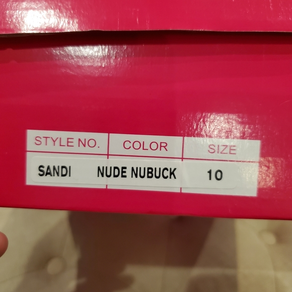 NIB Womens Dream pairs Sandi 3 inch wedge size 10 color nude nubuck leather - Picture 6 of 6